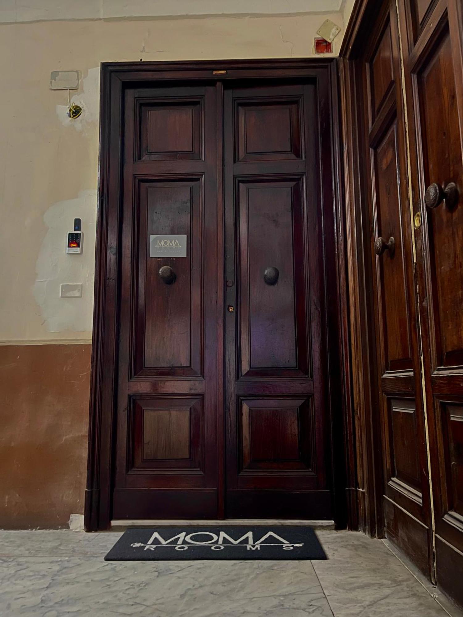 Momarooms Napoli Eksteriør billede